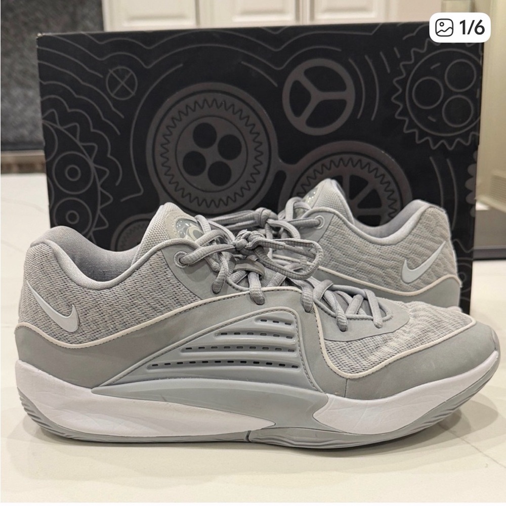 Nike Light Gray Performance Sneakers
